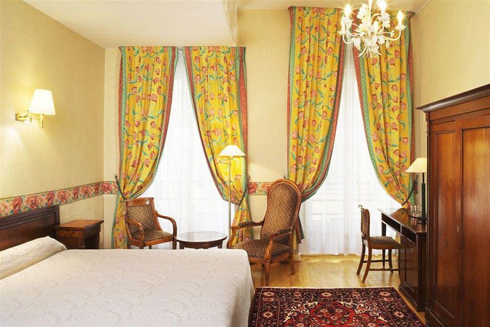 Hotel Du Palais Bourbon Παρίσι Εξωτερικό φωτογραφία